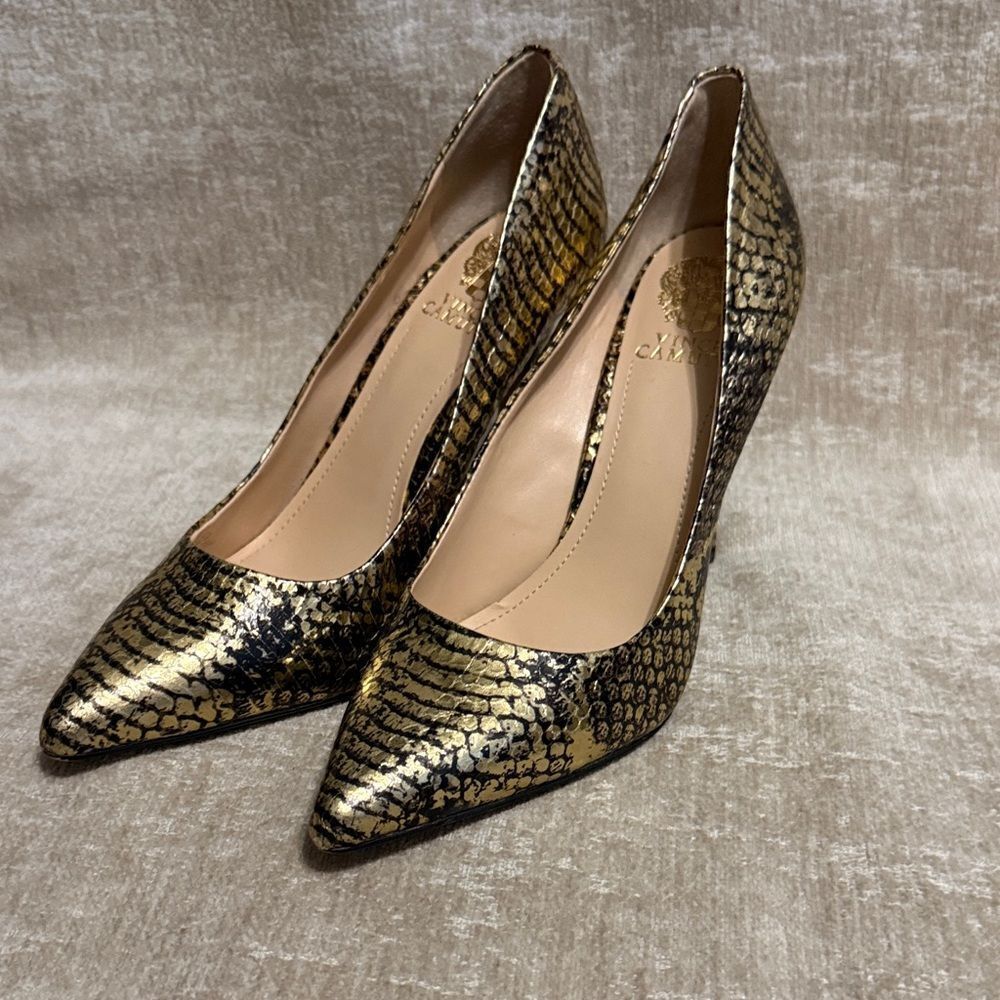 Vince Camuto Kain exotic-embossed pointed-toe heels